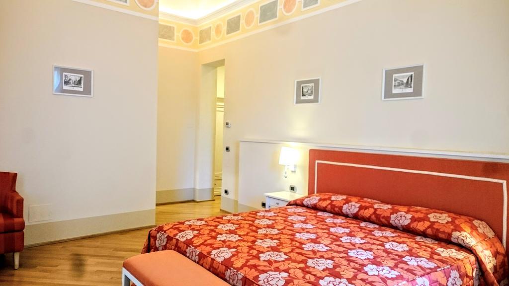 Casa Isolani Luxury Rooms Piazza Maggiore Болонья Экстерьер фото